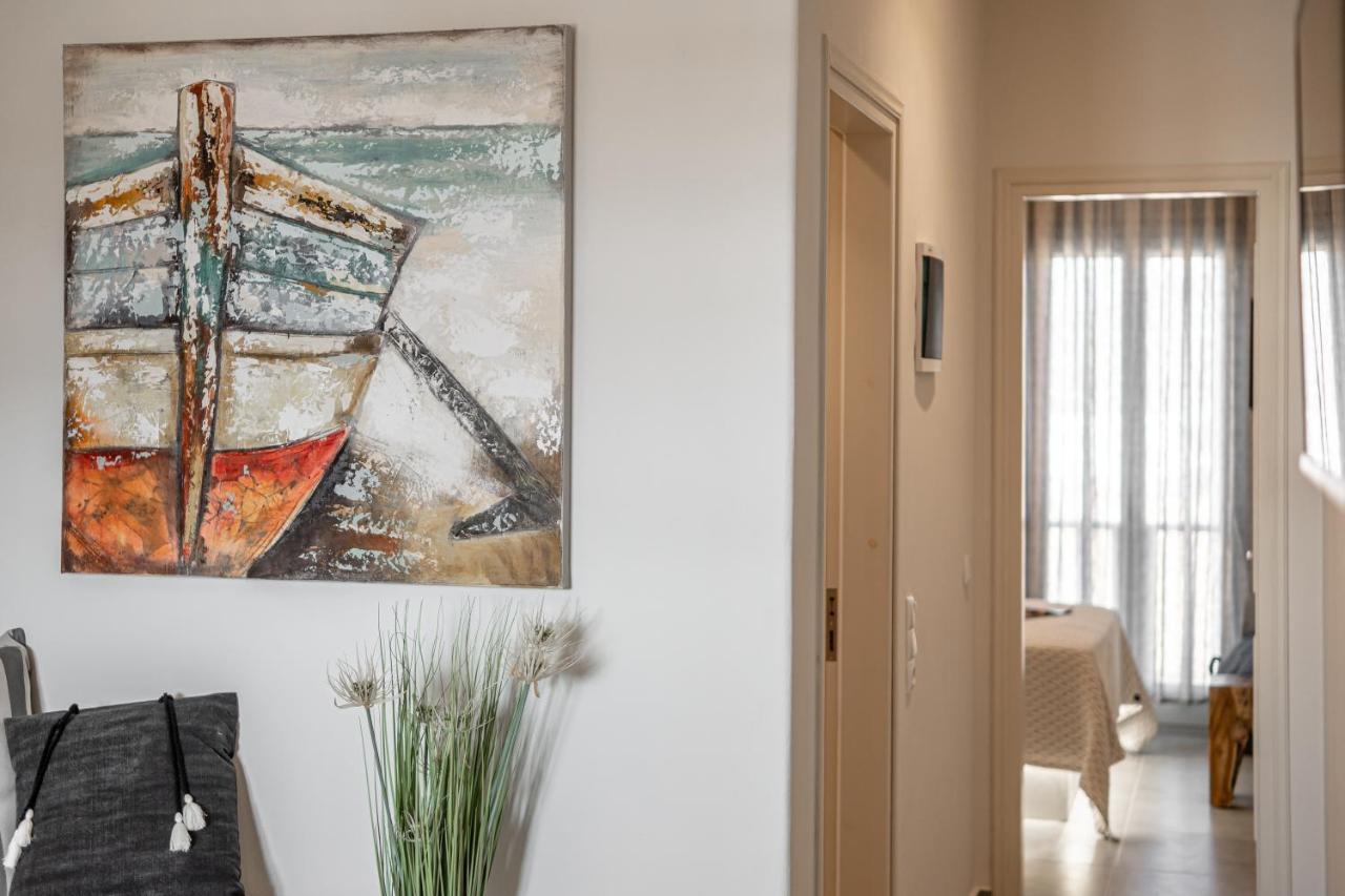 Porto Dema Luxury Suites Schoinoussa エクステリア 写真