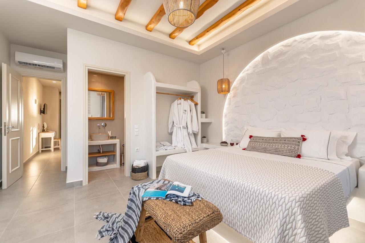 Porto Dema Luxury Suites Schoinoussa エクステリア 写真