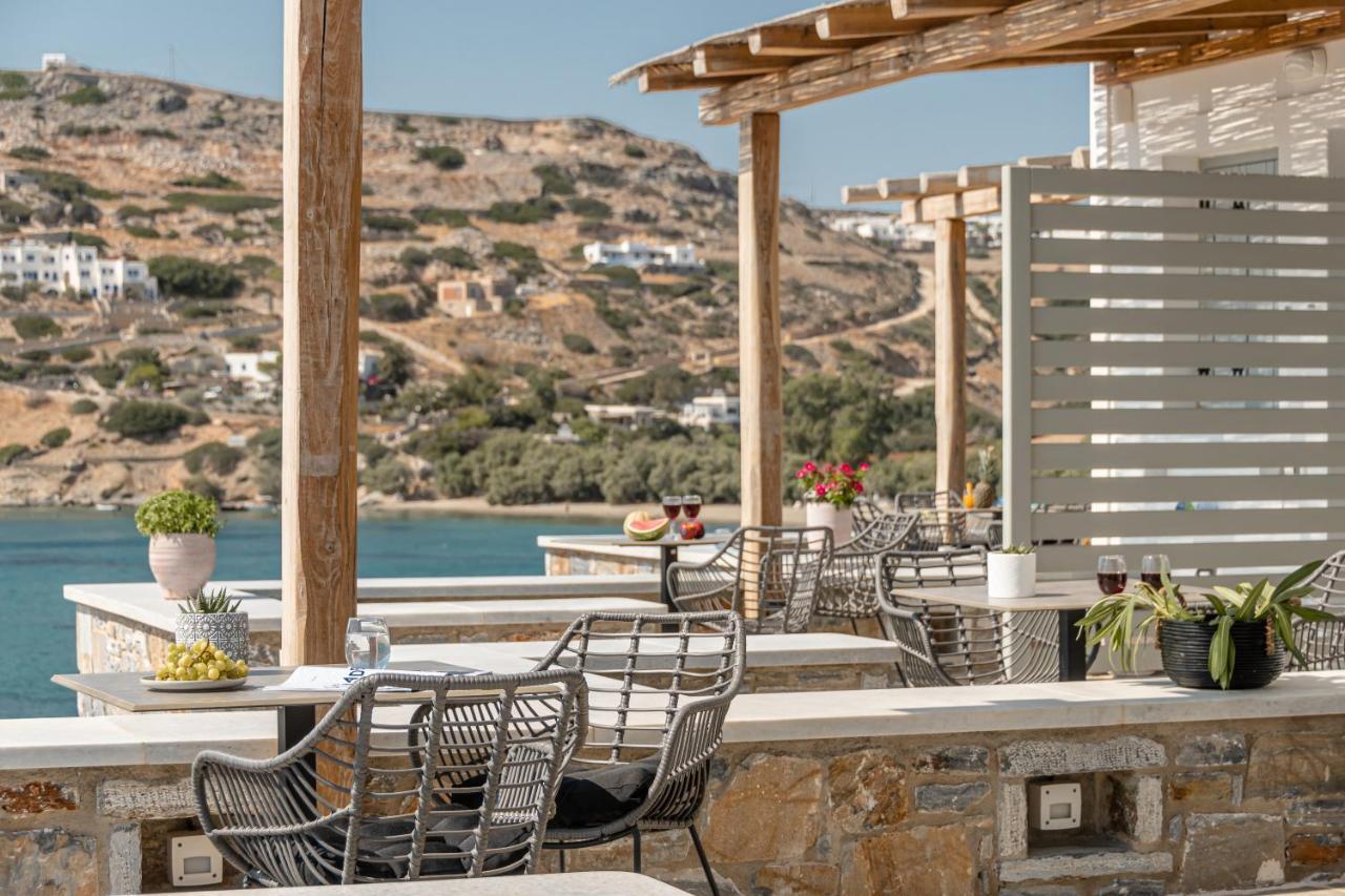 Porto Dema Luxury Suites Schoinoussa エクステリア 写真